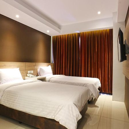 Kampioen Bed & Breakfast Bandung Ngoại thất bức ảnh