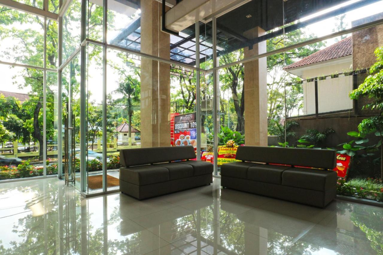 Kampioen Bed & Breakfast Bandung Ngoại thất bức ảnh